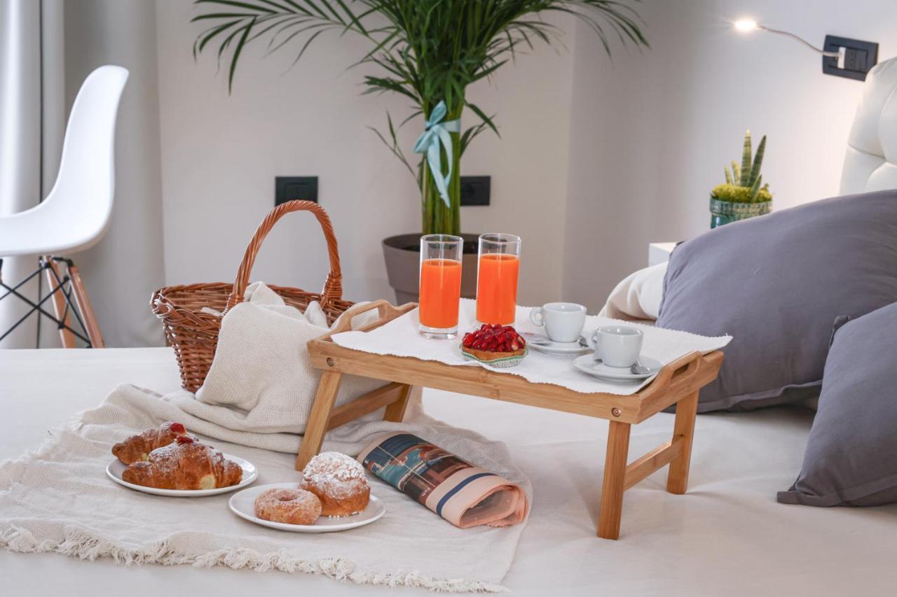 Residenza San Lorenzo Νάπολη Εξωτερικό φωτογραφία